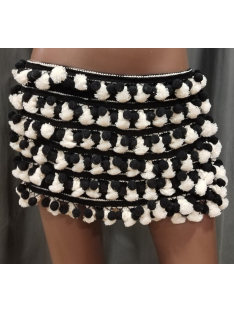 FALDA CORTA POMPONES