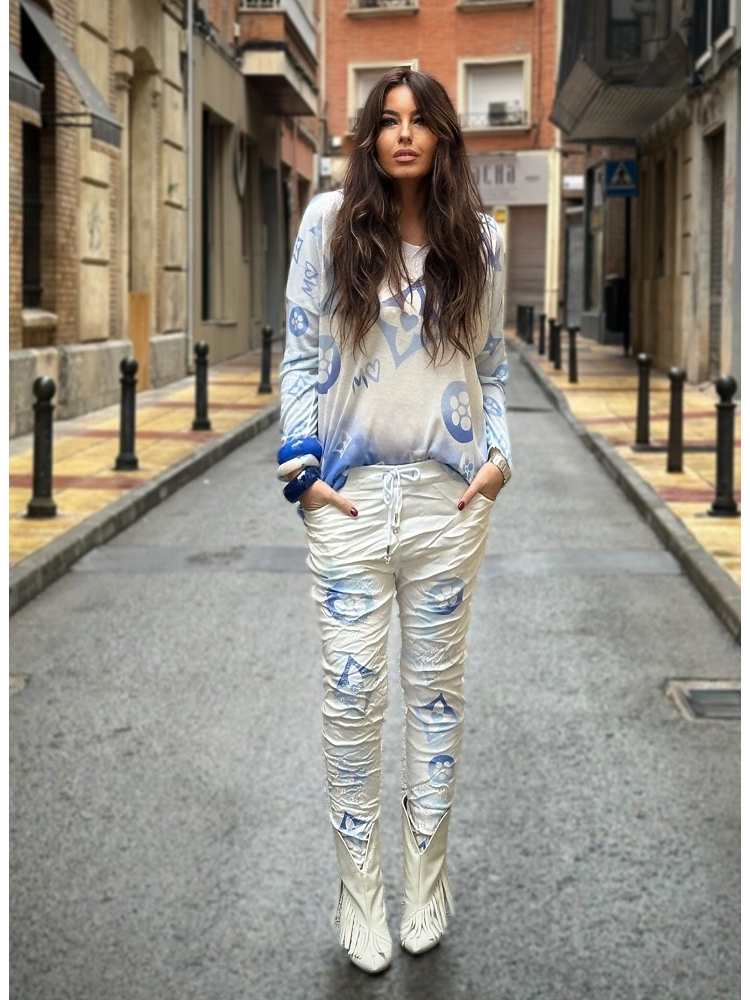 PANTALON ESTRELLAS CORAZONES FLORES