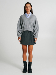 SUDADERA CORTA OVERSIZE