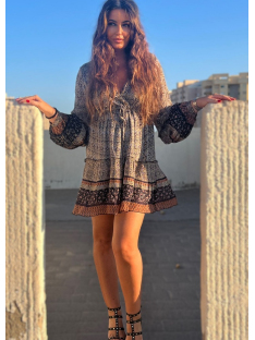 VESTIDO CORTO EST. FLORAL CON BORDADO