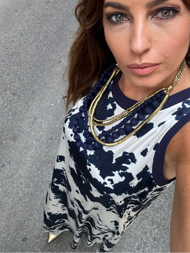 COLLAR