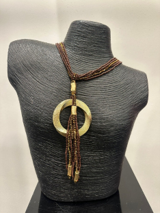 COLLAR
