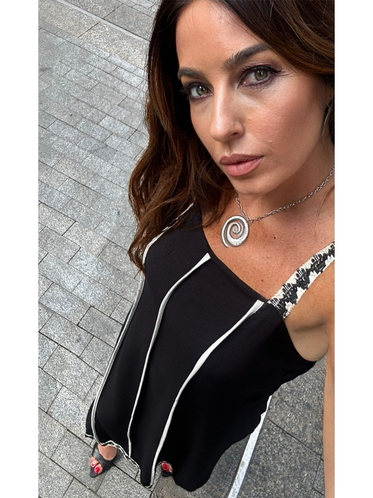 COLLAR