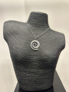 COLLAR