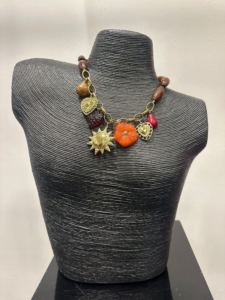 COLLAR 2