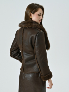 CHAQUETA CORTO PIEL BORREGO SINT