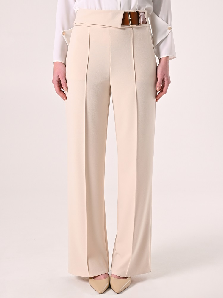 PANTALON CINTURON CUERO LADO 2
