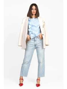 BLAZER CON ROSA OVERSIZE