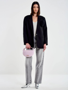 BLAZER CON ROSA OVERSIZE