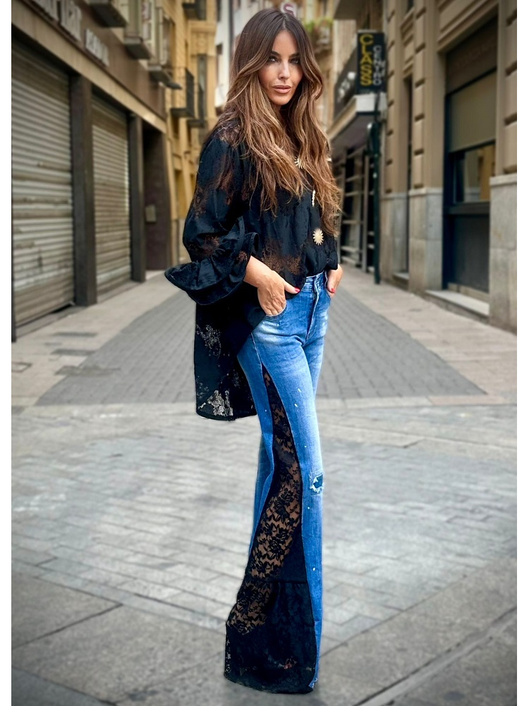PANTALON CON ENCAJE LADO