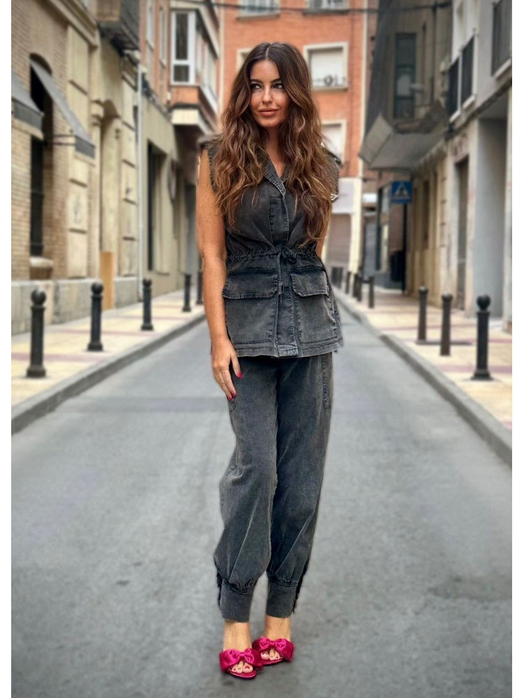 PANTALON BOTONES BAJO LAVADO