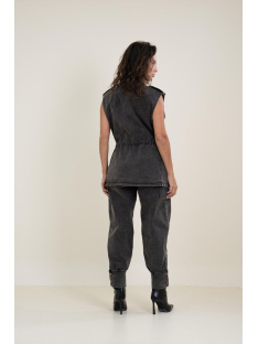 PANTALON BOTONES BAJO LAVADO