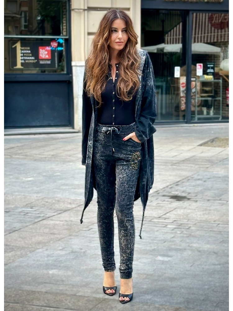 PANTALON CALAVERA STRASS