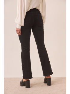 PANTALON VAQUERO CON ABERTURA LATERAL
