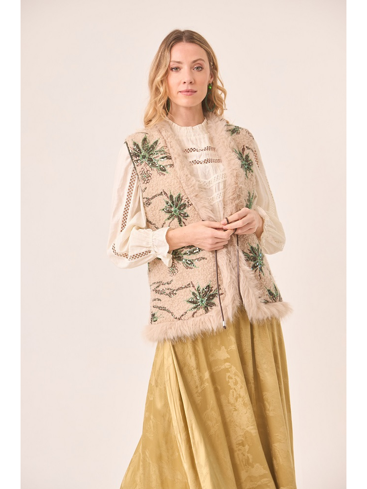 CHALECO FANTASIA BORREGUITO BORDADO