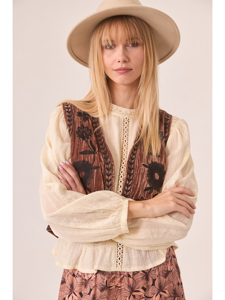 CHALECO TERCIOPELO BORDADO FLORAL A CONT