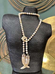 COLLAR