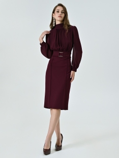 VESTIDO TUBO CON HEBILLA GEOMETRICA