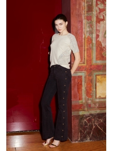 PANTALON VAQUERO TACHUELAS LADOS