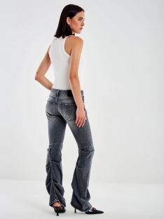 PANTALON VAQUERO XIN VOLANTES ATRAS