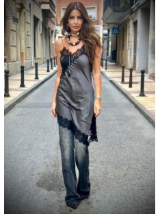 VESTIDO ENCAJE DETALLES MINI