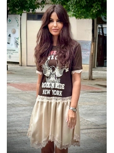 VESTIDO COMBI CAMISETA Y FALDA