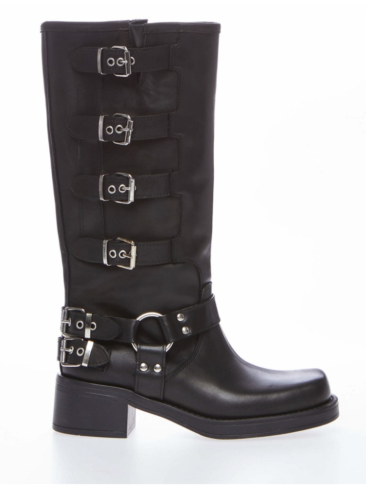 BOTAS CUERO HEBILLAS 2