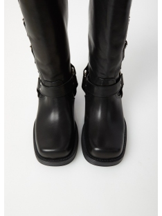 BOTAS CUERO HEBILLAS