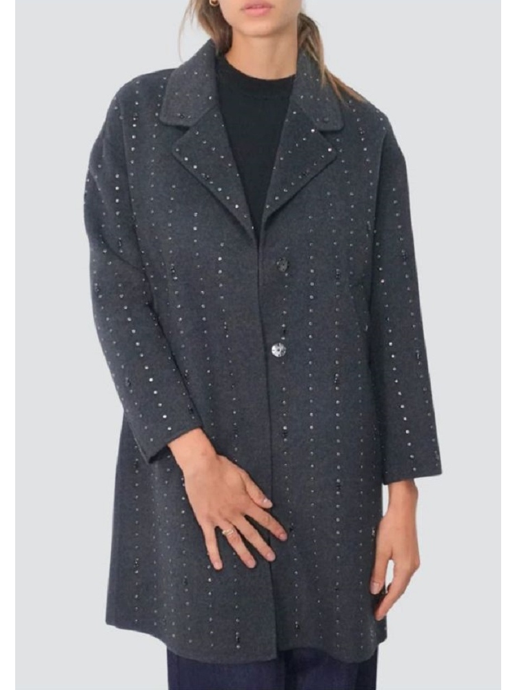 ABRIGO LARGO TACHUELAS 2