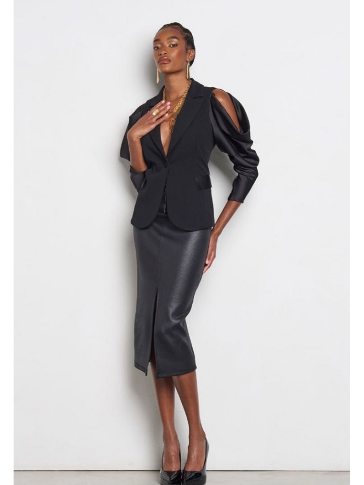 CHAQUETA HOMBROS DESCUBIERTOS