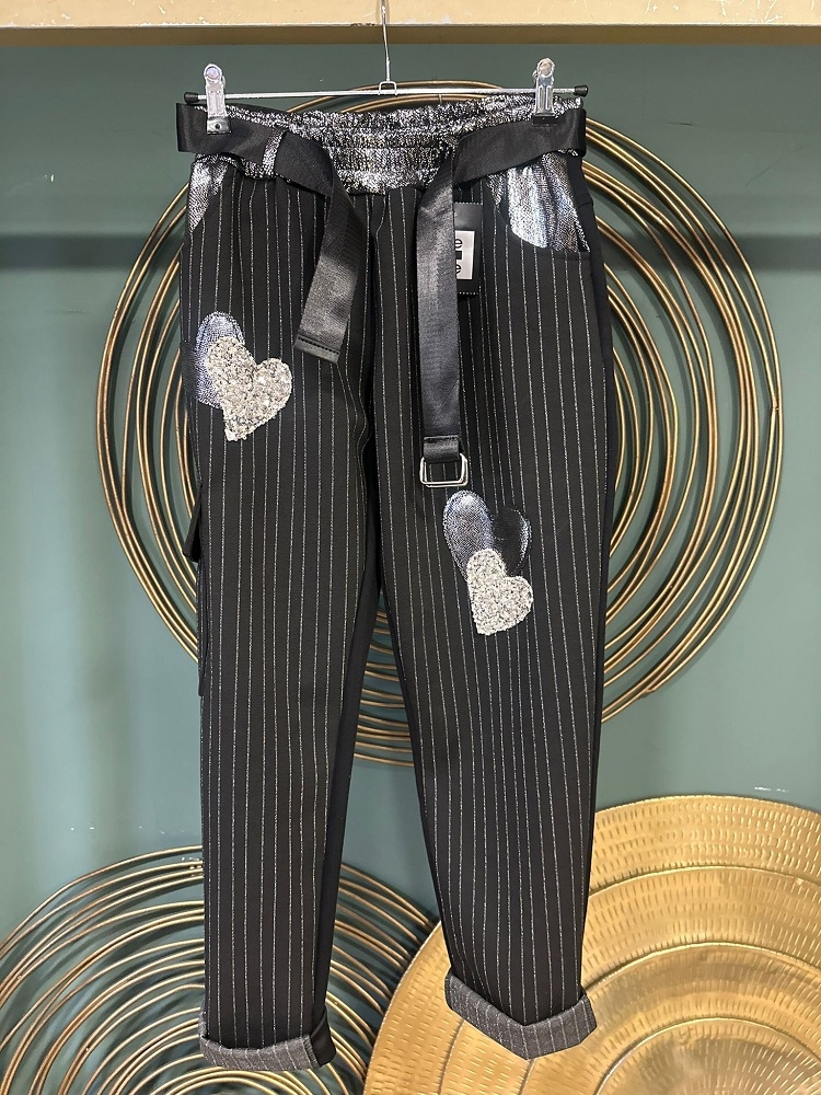 PANTALON RAYA DIPLOMATICA CORAZONES 2