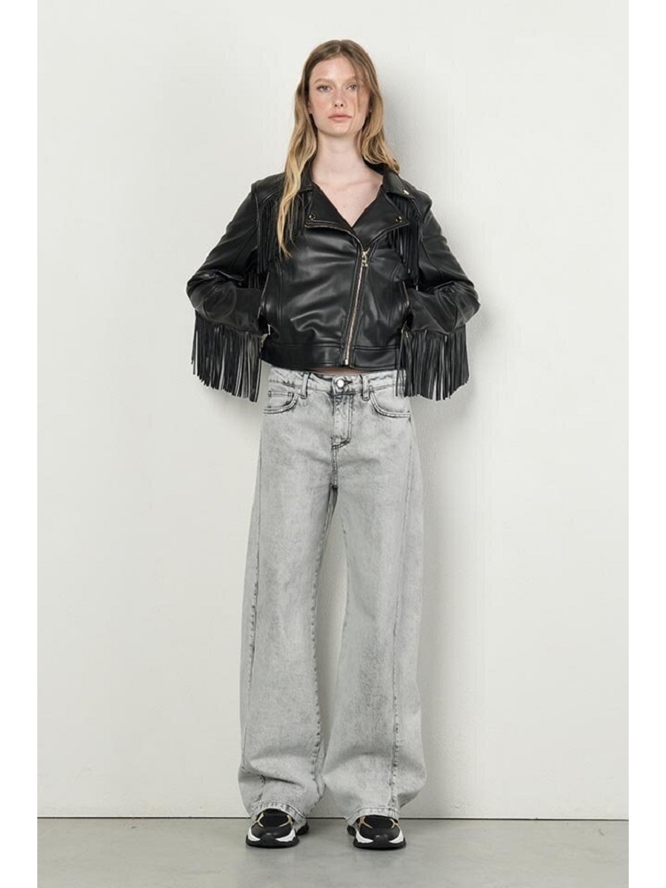 CHAQUETA ECOPIEL CON FLECOS