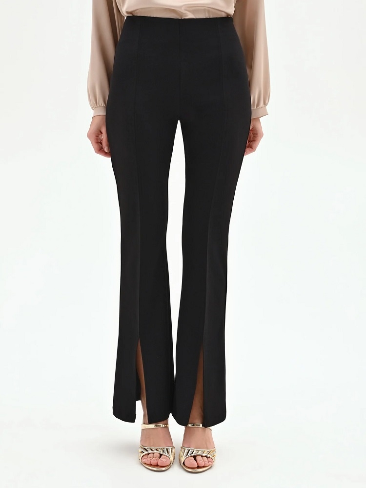 PANTALON ACAMPANADO ABERTURAL FRONTAL