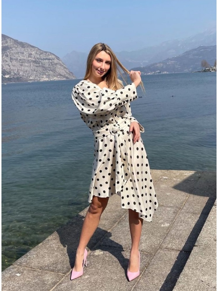 VESTIDO LUNARES NEGROS