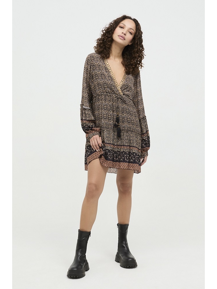 VESTIDO CORTO EST. FLORAL CON BORDADO