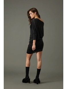 VESTIDO CORTO FRUNCIDO ASIMETRICO