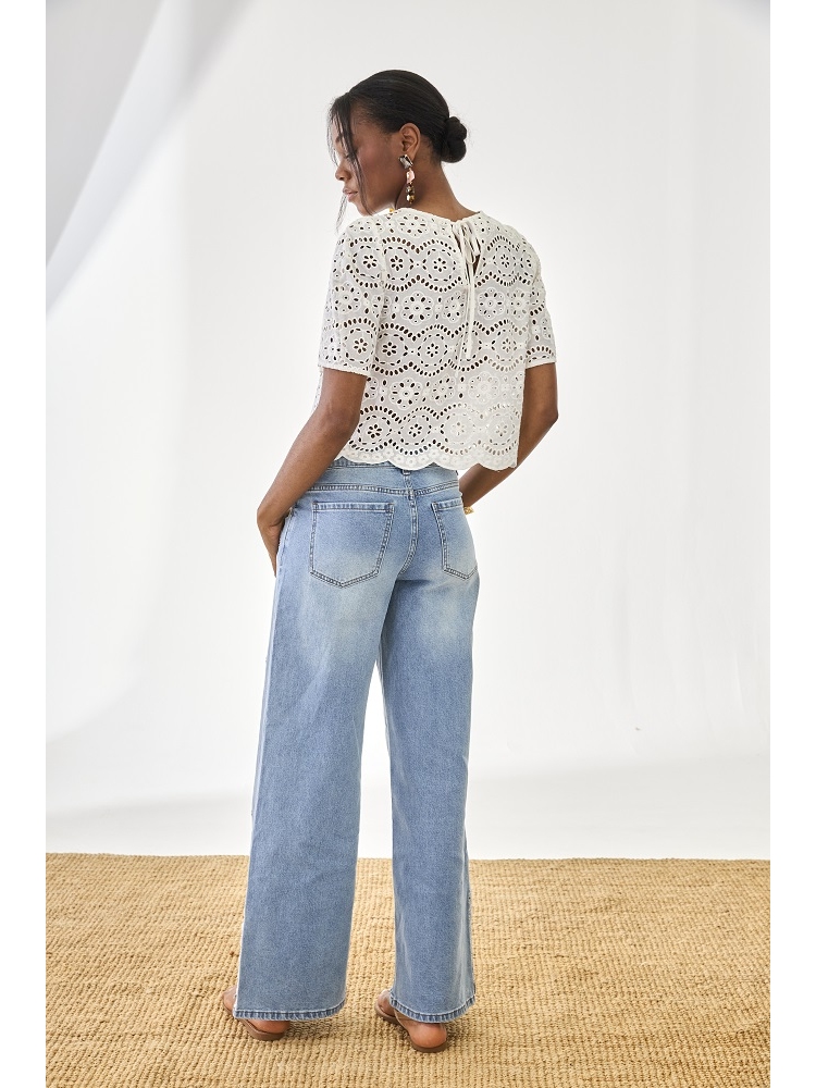 PANTALON VAQUERO CON PIEDRECITAS