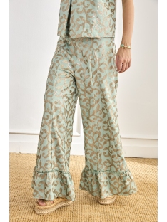 PANTALON CON VOLANTES EN BAJO Y LENTEJUE