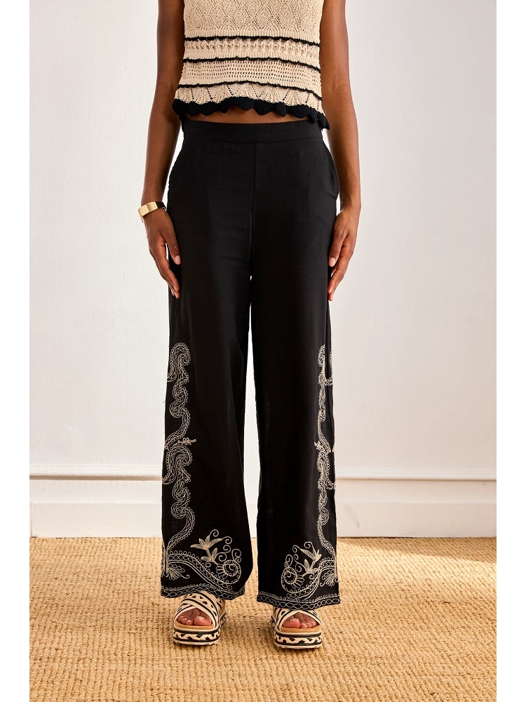 PANTALON CON BORDADO BICOLOR 2