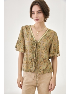 BLUSA VISCOSA EST MANGA CORTA CON BORDAD