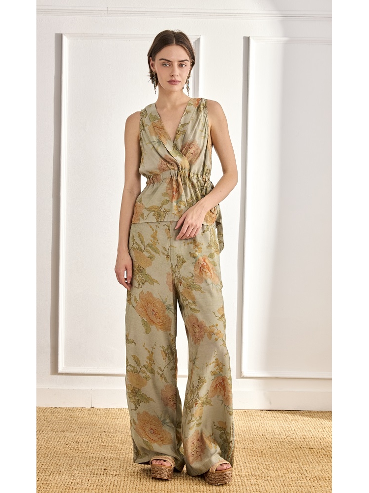 TOP EST ESCOTE PICO Y ANUDADO EN CINTURA