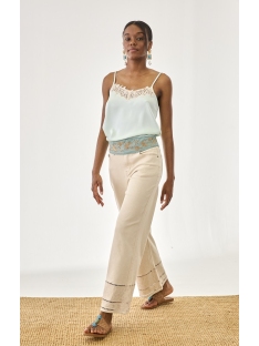 TOP TIRANTES BLONDA EN ESCOTE