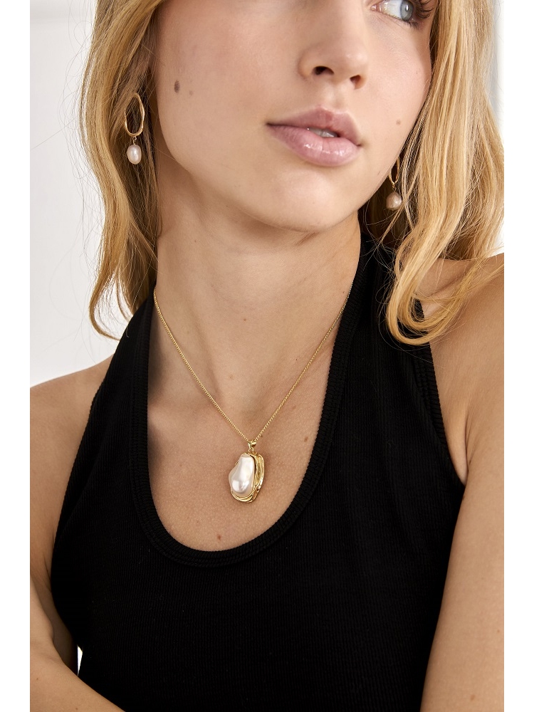 COLGANTE LARGO PERLA BARROCA