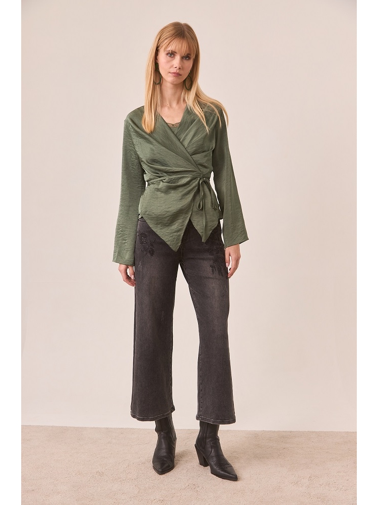 BLUSA CRUZADA SATINADA