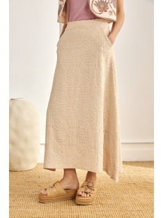 FALDA VISCOSA BORDADO RELIEVE GEOMETRICO