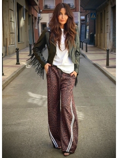 PANTALON LEOPARDO RAYA LATERAL