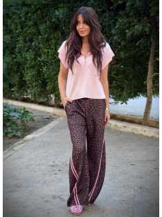 PANTALON LEOPARDO RAYA LATERAL
