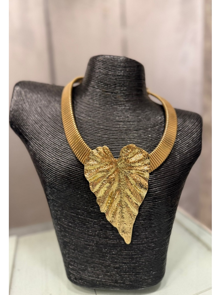 COLLAR HOJA