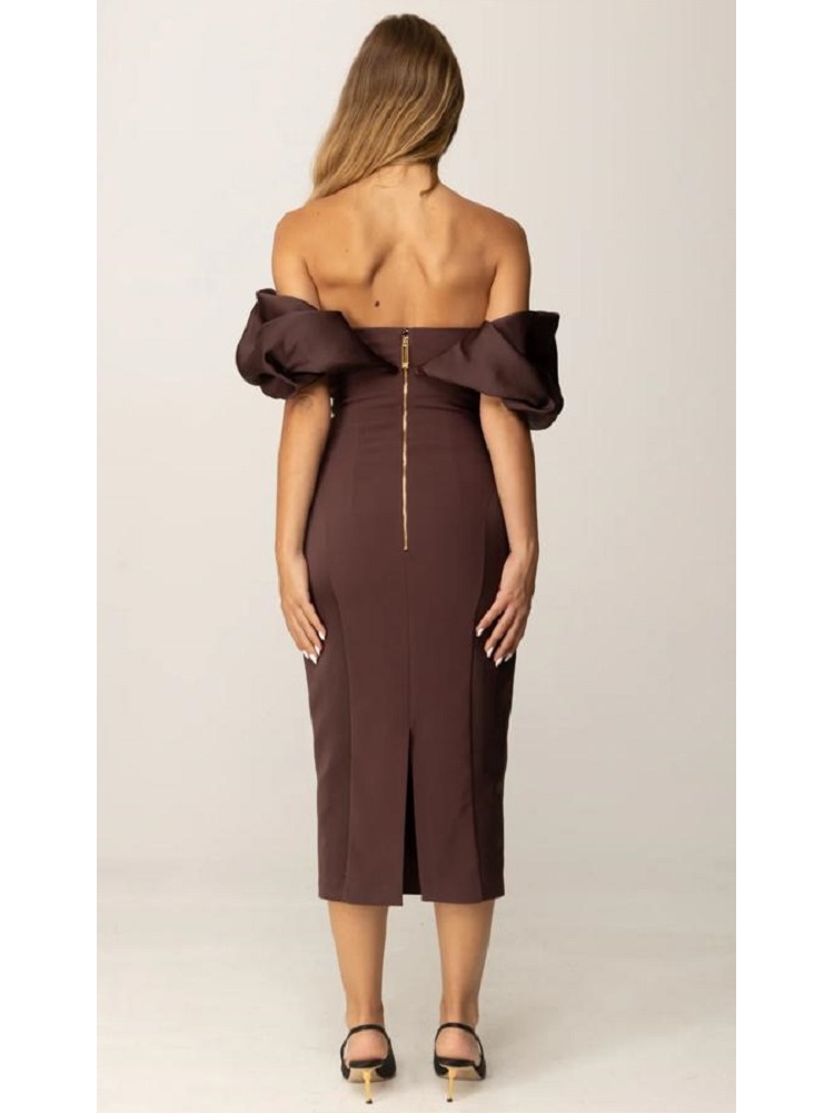 VESTIDO DUQUESA CON CUELLO 3D