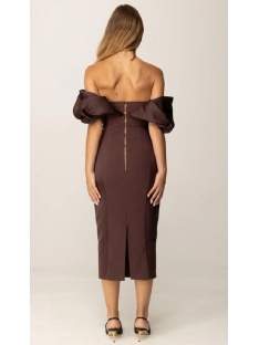 VESTIDO DUQUESA CON CUELLO 3D